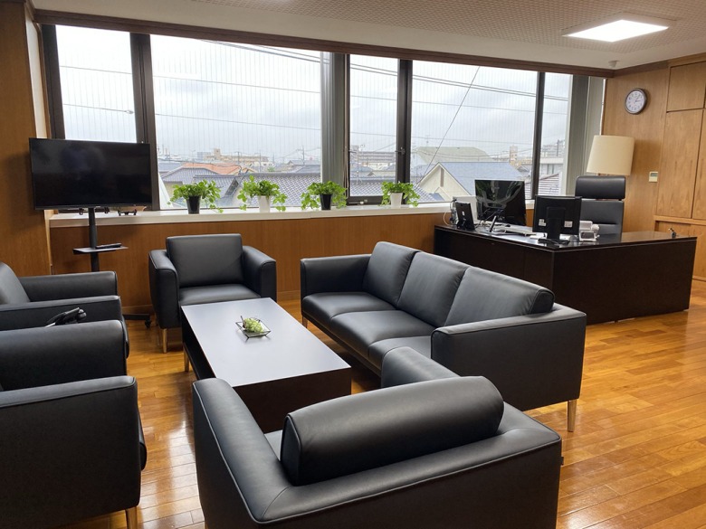 社長室・会議スペース向けのオフィス家具